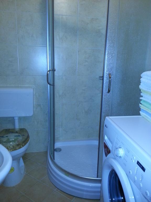 Apartmani Ante Crikvenica Ngoại thất bức ảnh